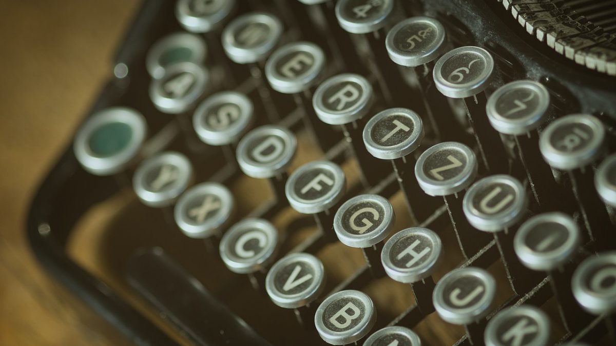 vintage letters typo vintage typewriter 101710
